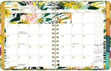 Load image into Gallery viewer, Lang Wild At Heart 2026 Deluxe Planner
