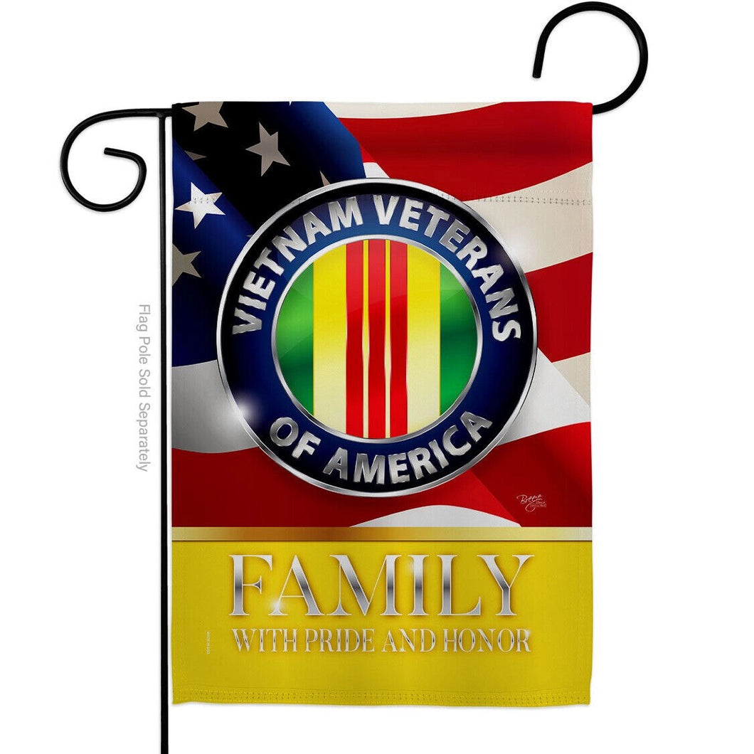 Two Group Flag Flag Us Vietnam Veterans Family Honor Military Service