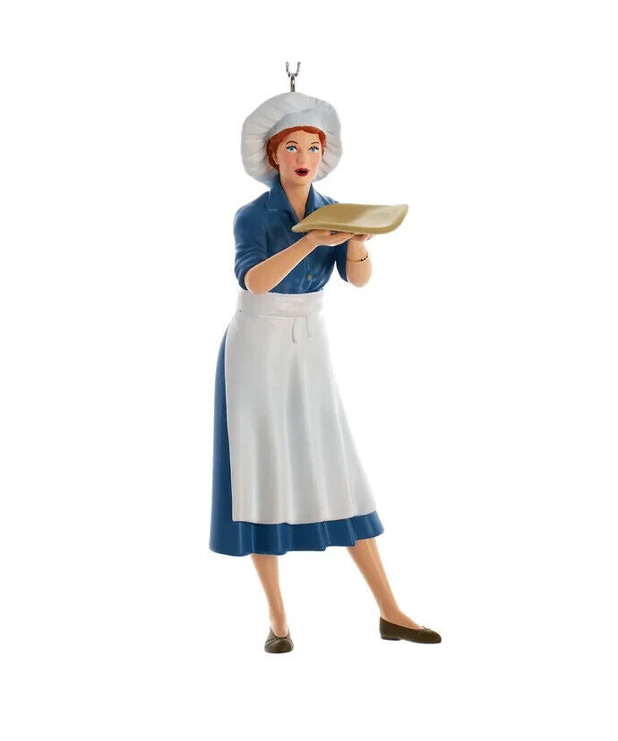 I Love Lucy Making Pizza Ornament  LU2231